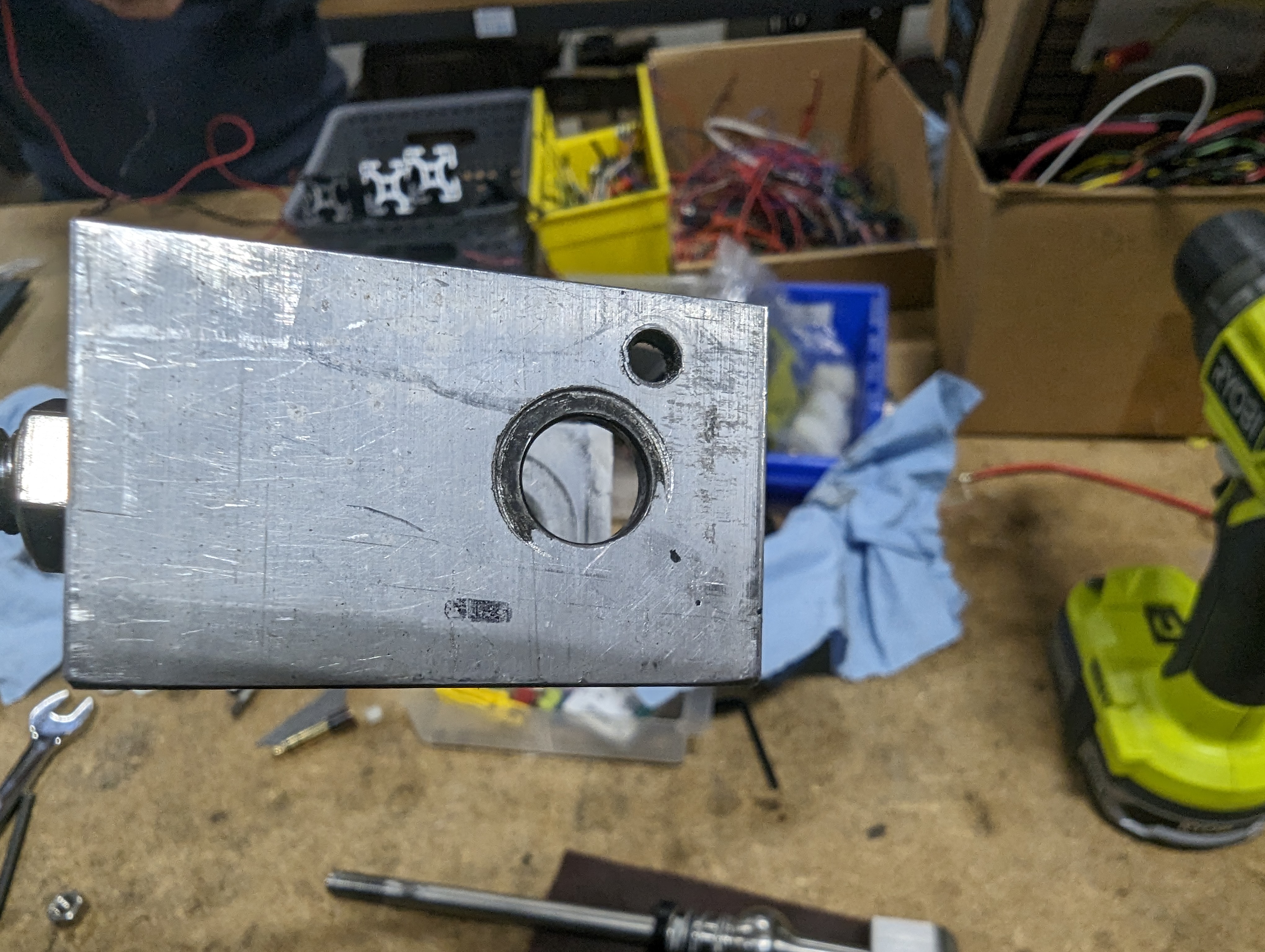 Significant wear seen on the aluminum linkage bracket
